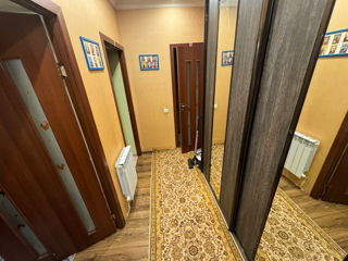 Apartament cu 2 camere, 40 m², Centru, Chișinău foto 2