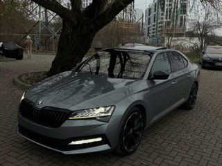 Skoda Superb foto 3