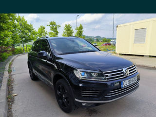 Volkswagen Touareg foto 2