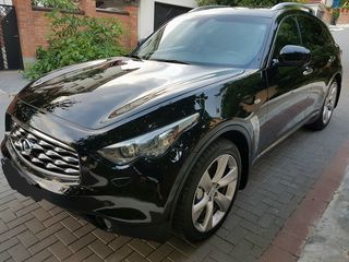 Infiniti FX foto 1