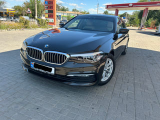 BMW 5 Series foto 1