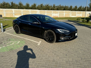 Tesla Model S foto 2