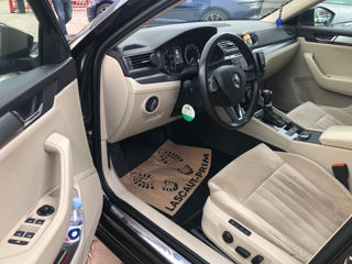 Skoda Superb foto 7