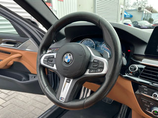 BMW 5 Series foto 8