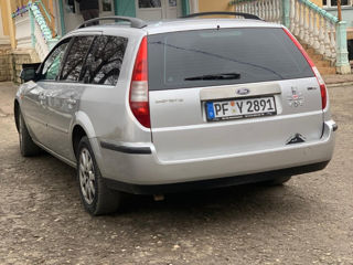 Ford Mondeo foto 3