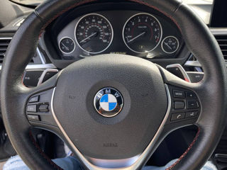 BMW 3 Series foto 8