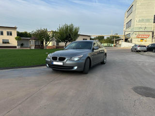 BMW 5 Series foto 5