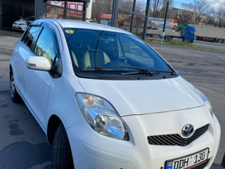 Toyota Yaris foto 6