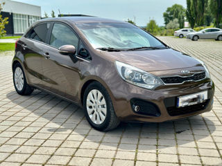 KIA Rio foto 2