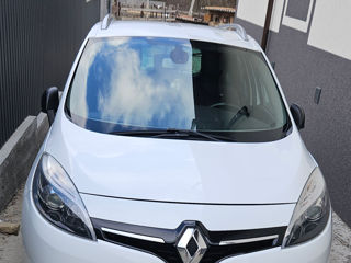 Renault Scenic foto 2