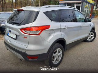 Ford Kuga foto 4