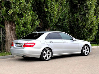 Mercedes E-Class foto 7