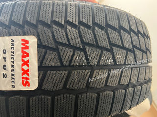 R18 225/45 Maxxis SP-02 Arctic Trekker 95S XL TL foto 2