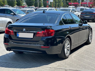 BMW 5 Series foto 3