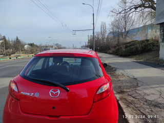 Mazda 2 foto 4