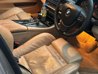 BMW 5 Series foto 8