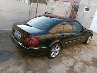 Mercedes E-Class foto 5