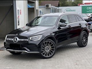 Chirie Mercedes-Benz GLC