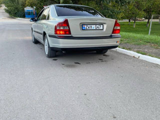 Volvo S80 foto 6