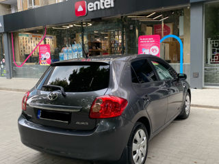 Toyota Auris foto 4