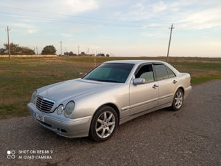 Mercedes E-Class