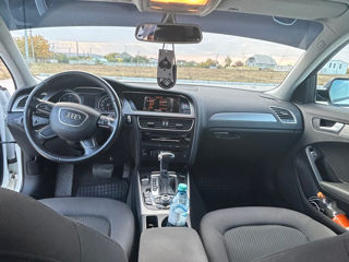 Audi A4 фото 4