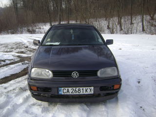 Volkswagen Golf foto 1