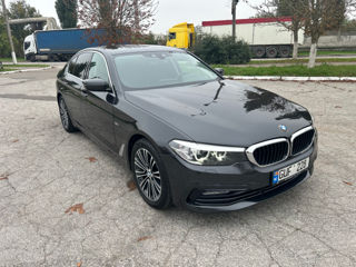 BMW 5 Series foto 3