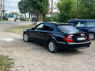 Mercedes E-Class foto 4