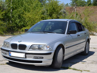 BMW 3 Series foto 8