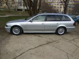 BMW 5 Series foto 4