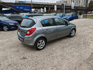 Opel Corsa foto 6