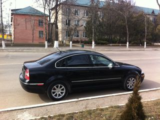 Volkswagen Passat foto 1