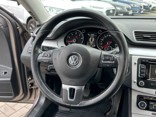 Volkswagen Passat foto 11