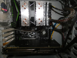 Vind PC pe Xeon 8/16 3.2 Ghz (E5-2667 V4) foto 2