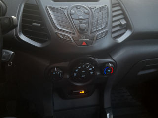 Ford EcoSport foto 7