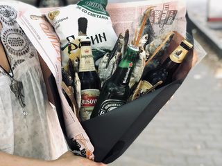 Букеты с пивом, виски, колбасой - отличный подарок для мужчины! foto 5