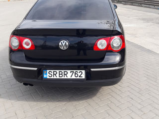 Volkswagen Passat foto 3