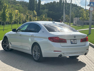 BMW 5 Series foto 5