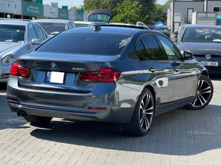 BMW 3 Series foto 4