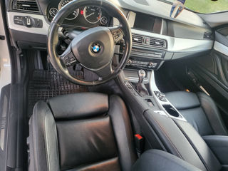 BMW 5 Series foto 4