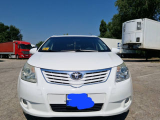 Toyota Avensis foto 5