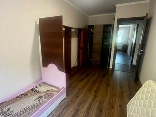 Apartament cu 3 camere, 56 m², 8 cartier, Bălți foto 7