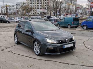 Volkswagen Golf foto 1