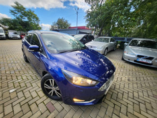 Ford Focus foto 18