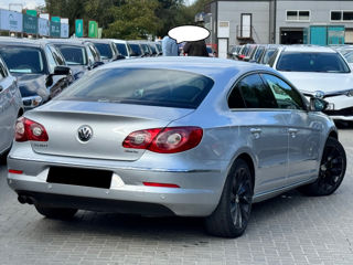 Volkswagen Passat CC foto 4