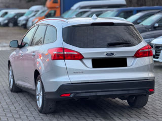 Ford Focus foto 5