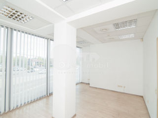 Spațiu comercial, 262 mp, Centru, 3.500 € ! foto 6