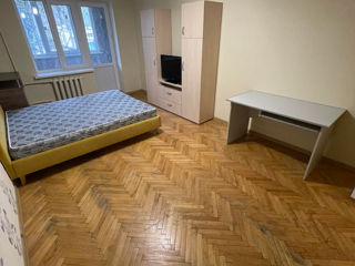 Apartament cu 1 cameră, 36 m², Poșta Veche, Chișinău foto 2