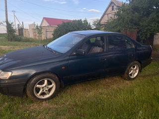 Toyota Carina foto 5